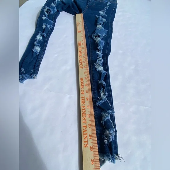 SHEIN Essnce Ladder Distressed Raw hem Skinny Jeans denim women’s size XS (2) - Picture 6 of 8